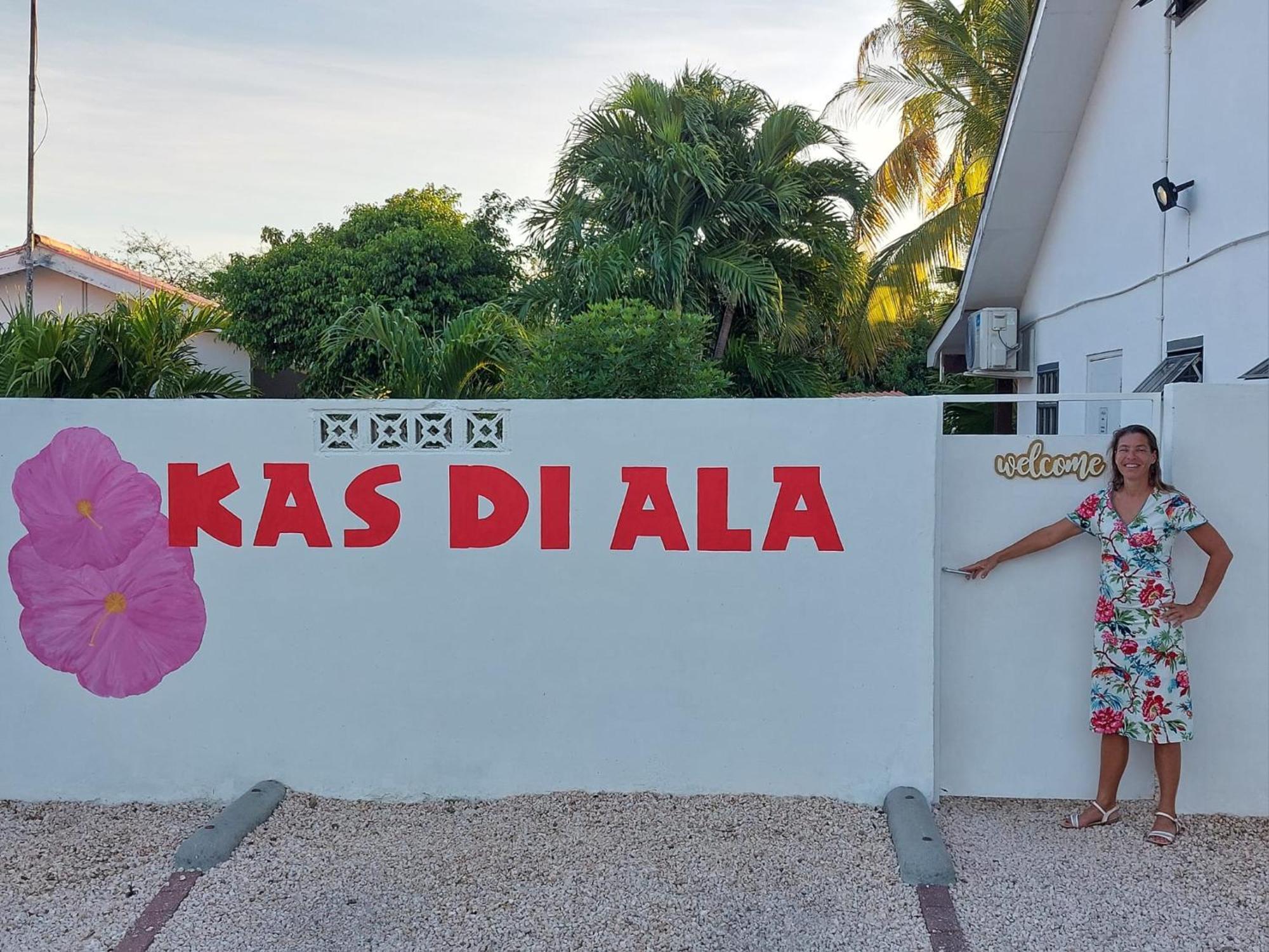 Kas Di Ala Apartments Willemstad Exterior foto